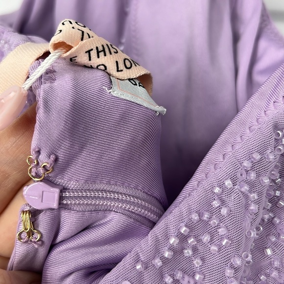 Oh Polly NWT beaded midi dress women’s size 6 - Picture 7 of 8